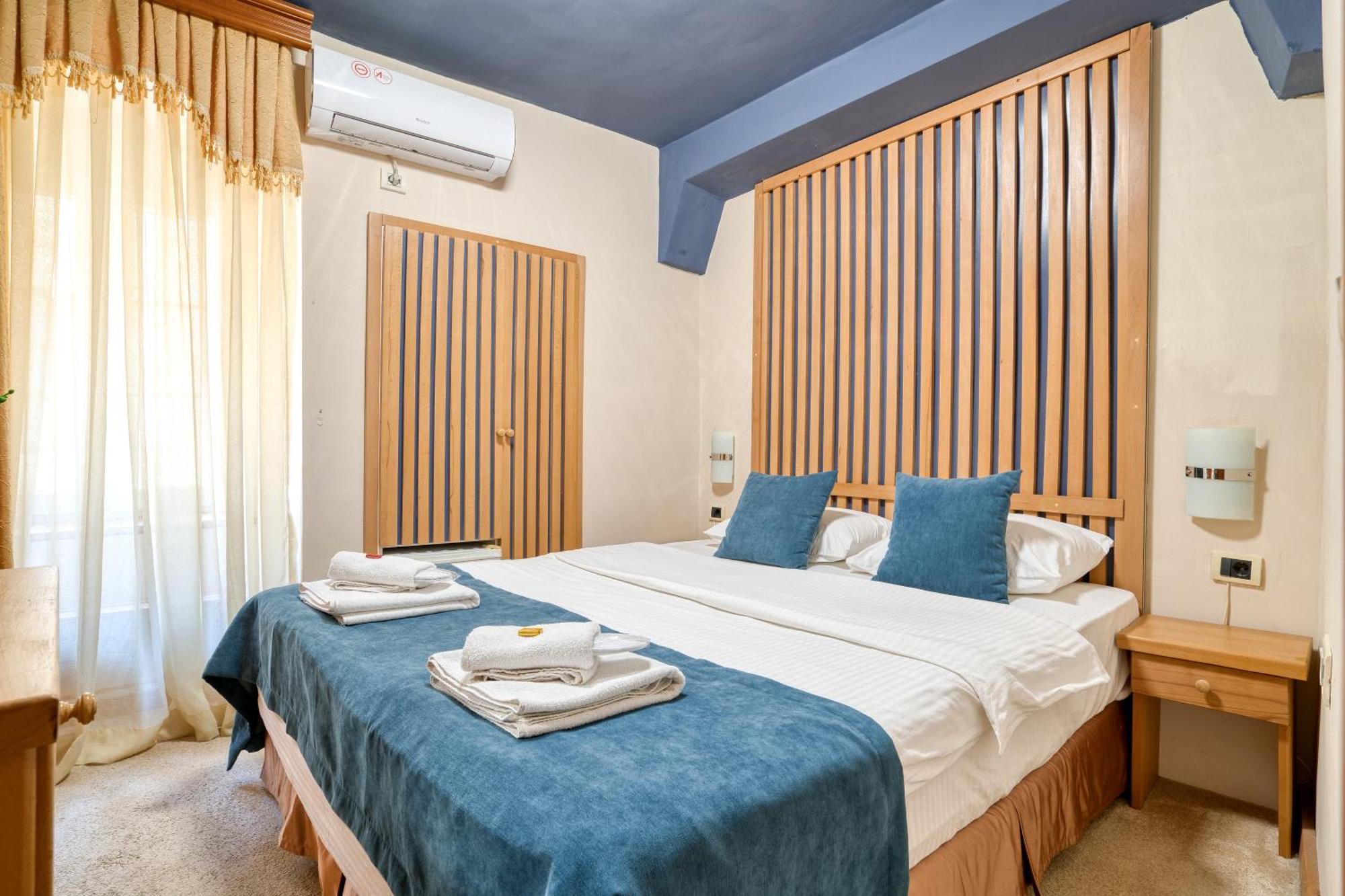 Hotel Rendez Vous Котор Экстерьер фото