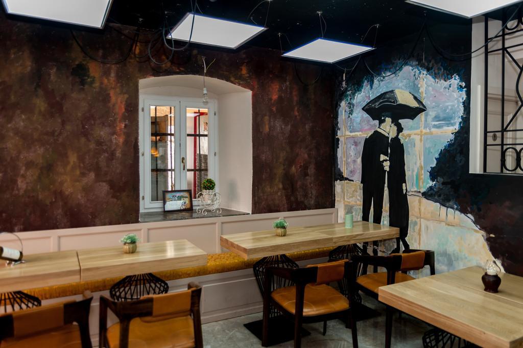 Hotel Rendez Vous Котор Экстерьер фото